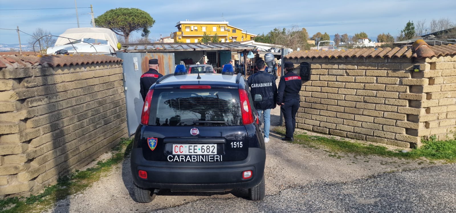 Sfollagente telescopico in metallo nero